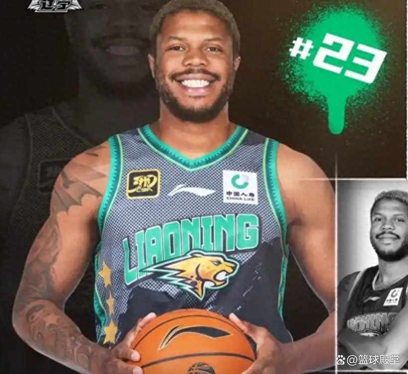 莎拉波娃迎来十赛季出色发挥，切尔西观众热烈欢呼！